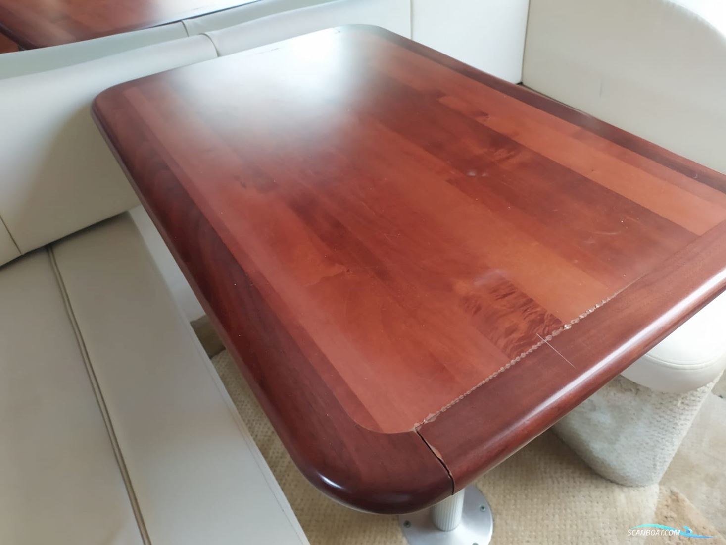 Sea Ray 335 Sundancer