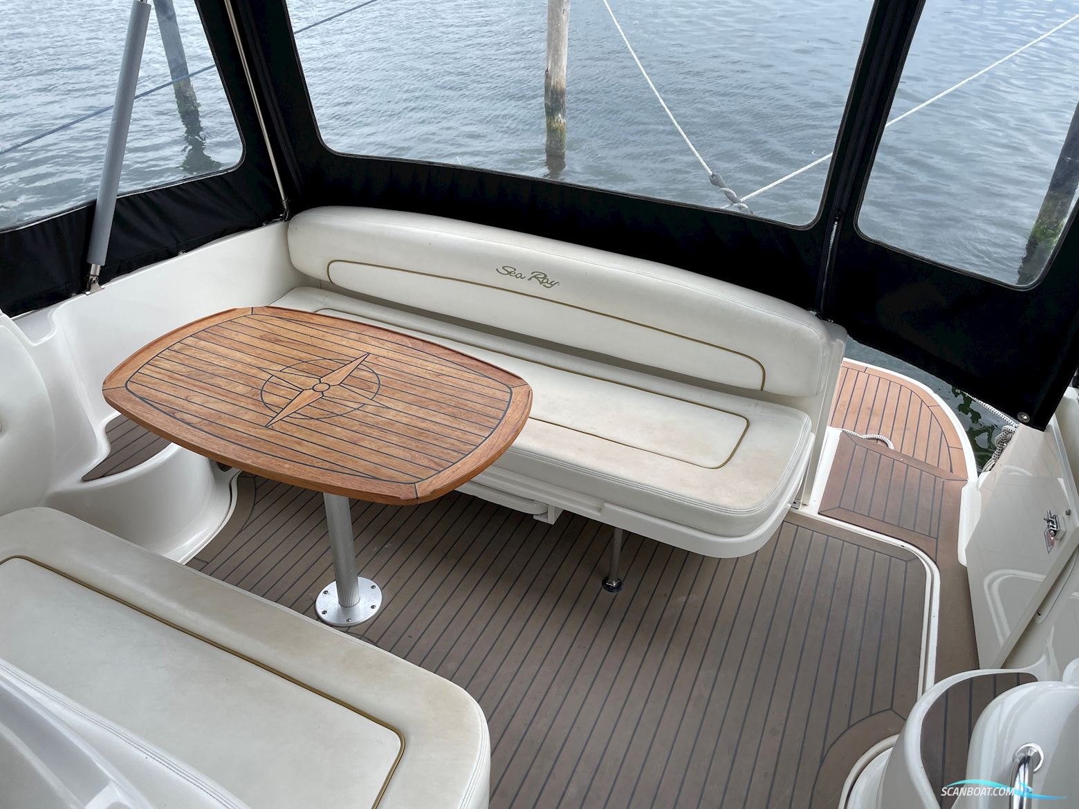 Sea Ray 335 Sundancer
