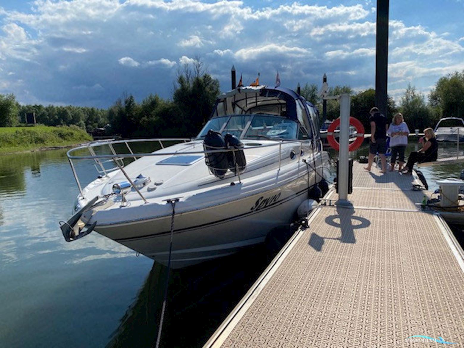 Sea Ray 335 Sundancer Motorboat 2004, with Mercruiser 5.0 MPI engine, Germany