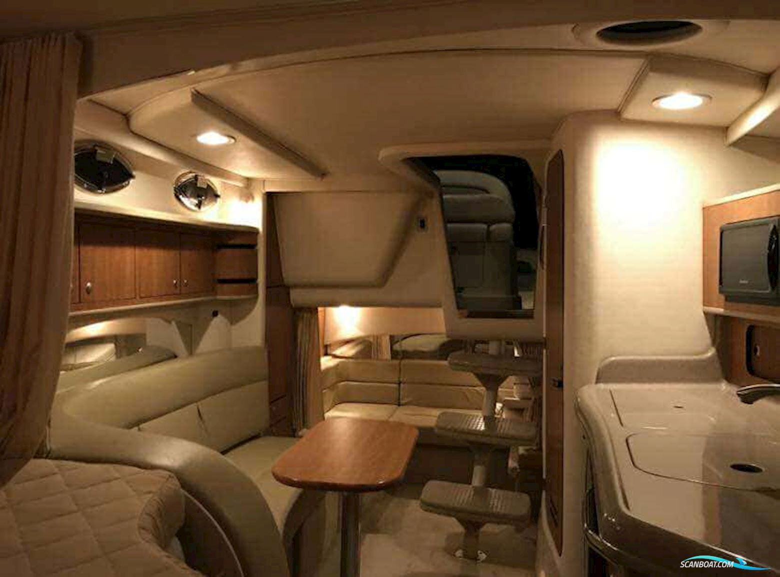 Sea Ray 335 Sundancer