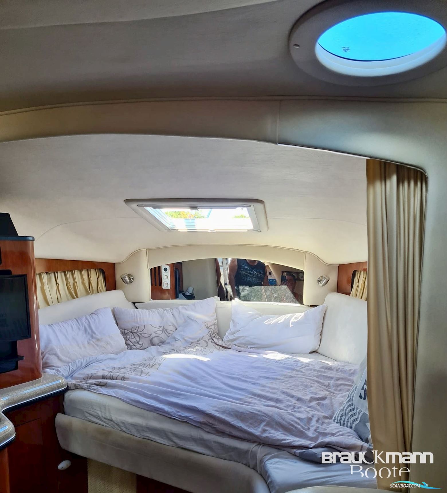 Sea Ray 335 Sundancer