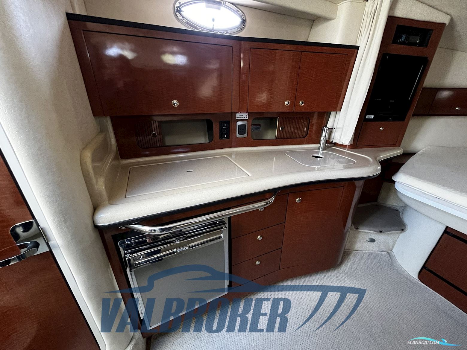 Sea Ray 355 DA SUNDANCER