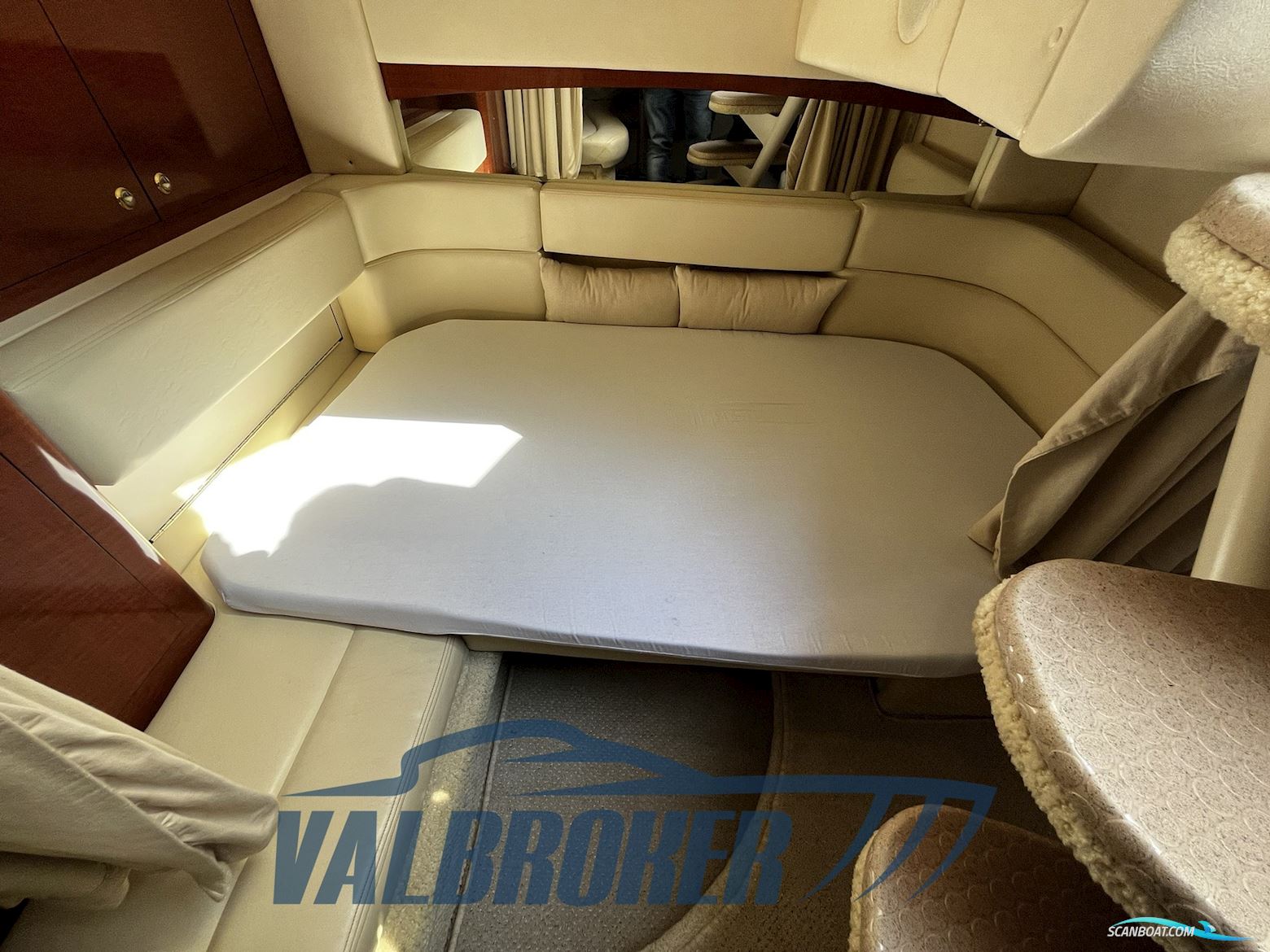 Sea Ray 355 DA SUNDANCER