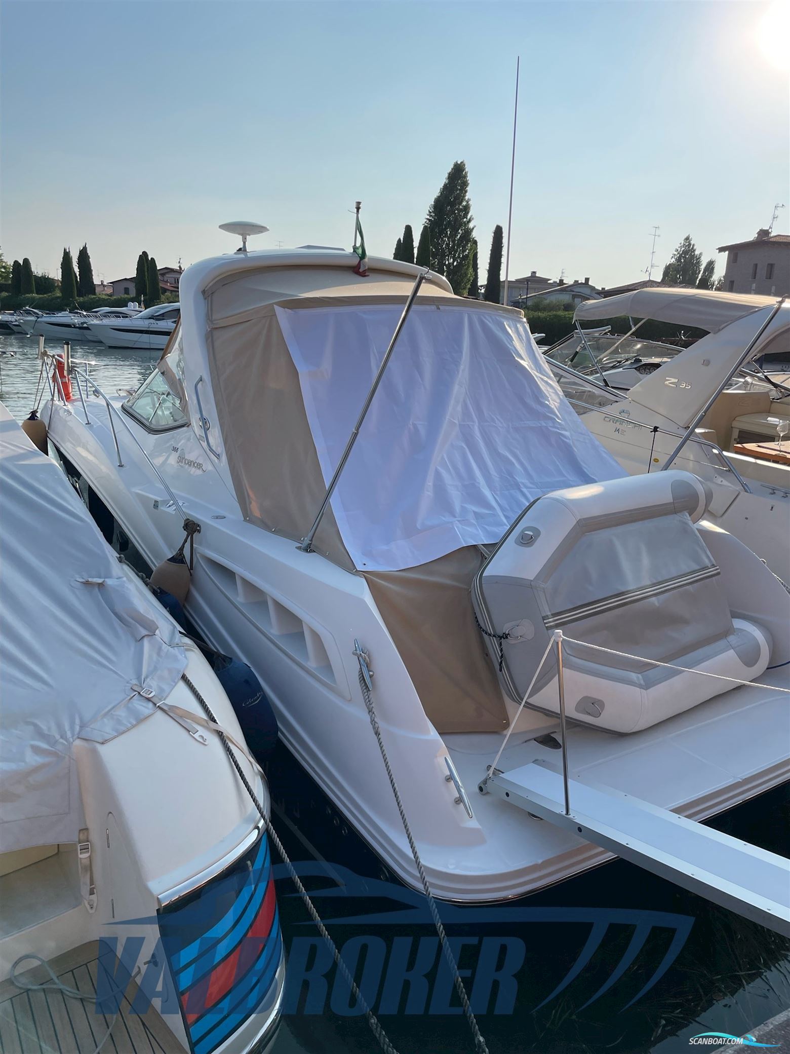 Sea Ray 355 DA Sundancer