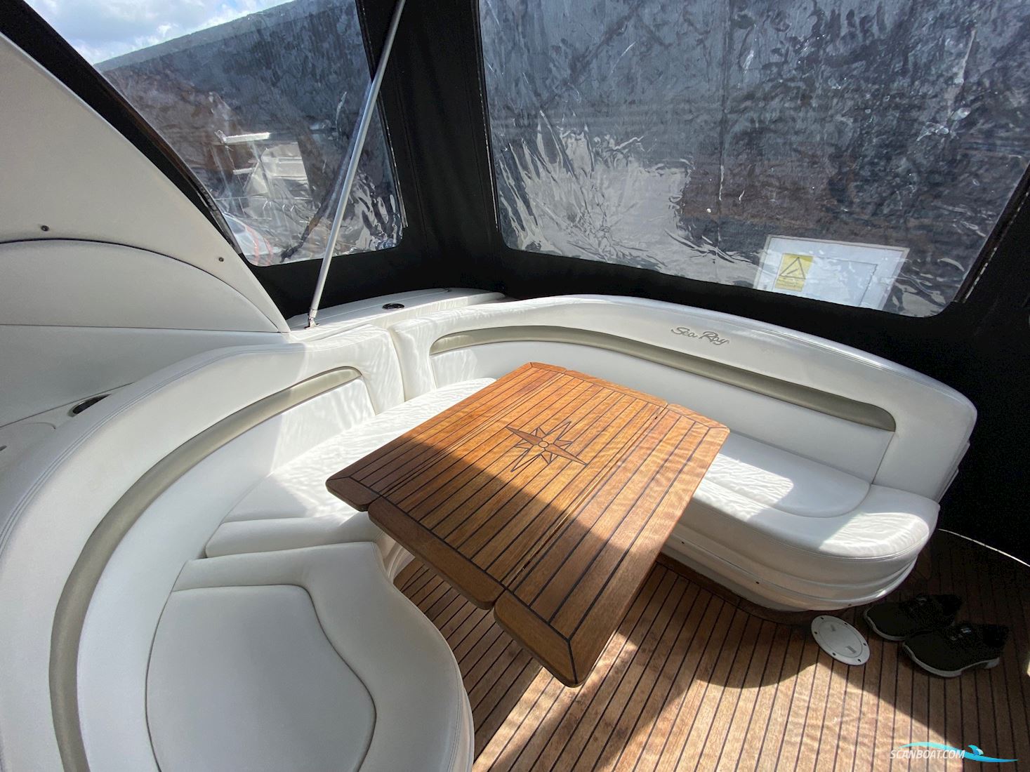Sea Ray 355 Sundancer
