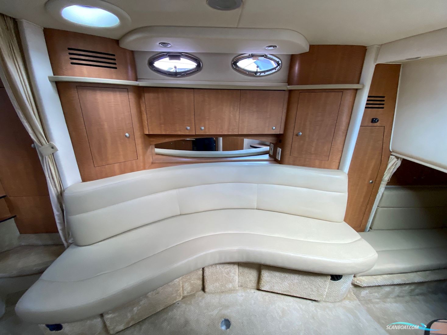 Sea Ray 355 Sundancer