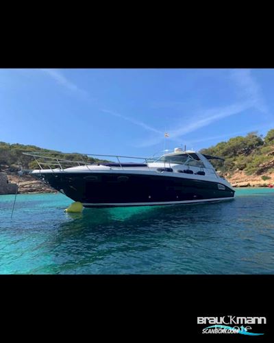 Sea Ray 37 Motorboat 1995, with Cummins engine, Greece