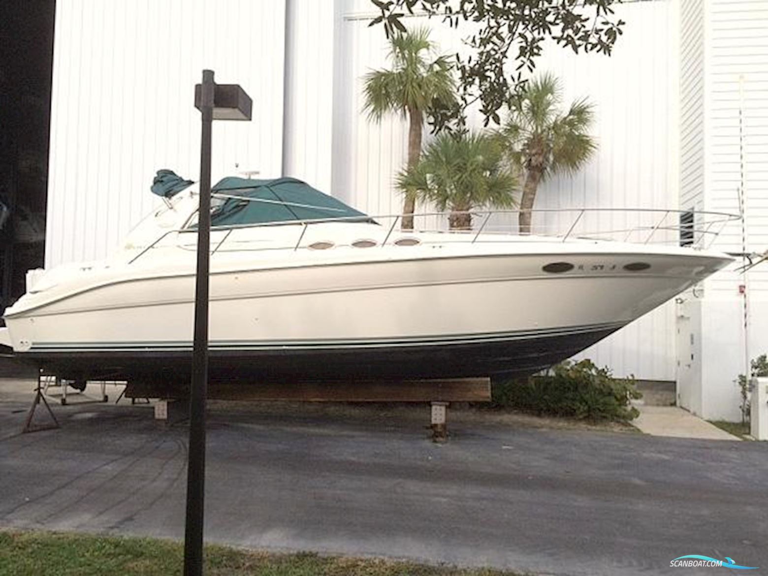 Sea Ray 370 Sundancer