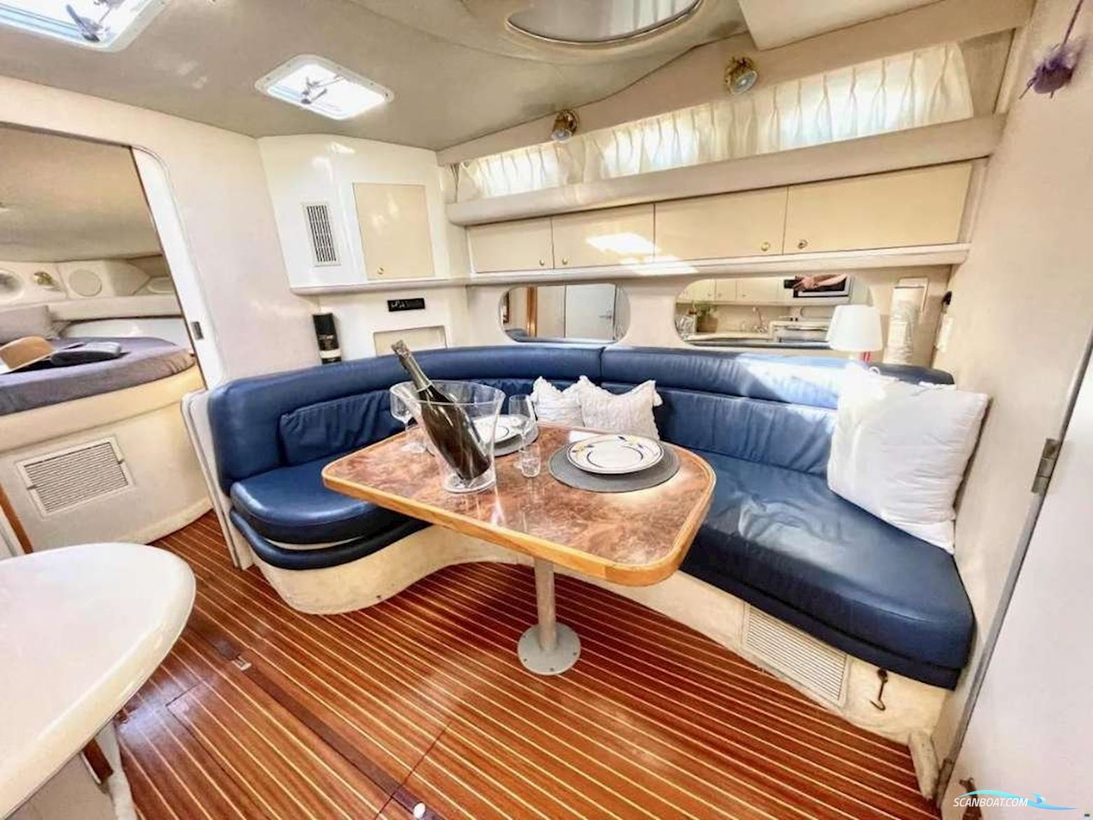 Sea Ray 370 SUNDANCER