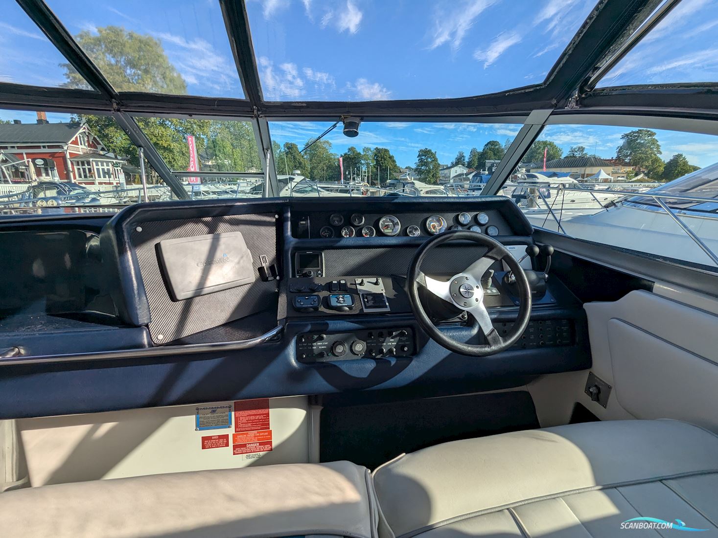 Sea Ray 370 Sundancer