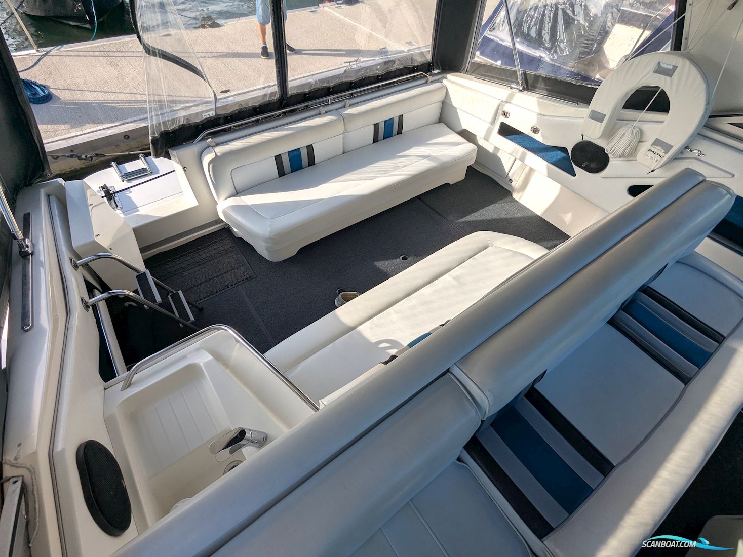 Sea Ray 370 Sundancer