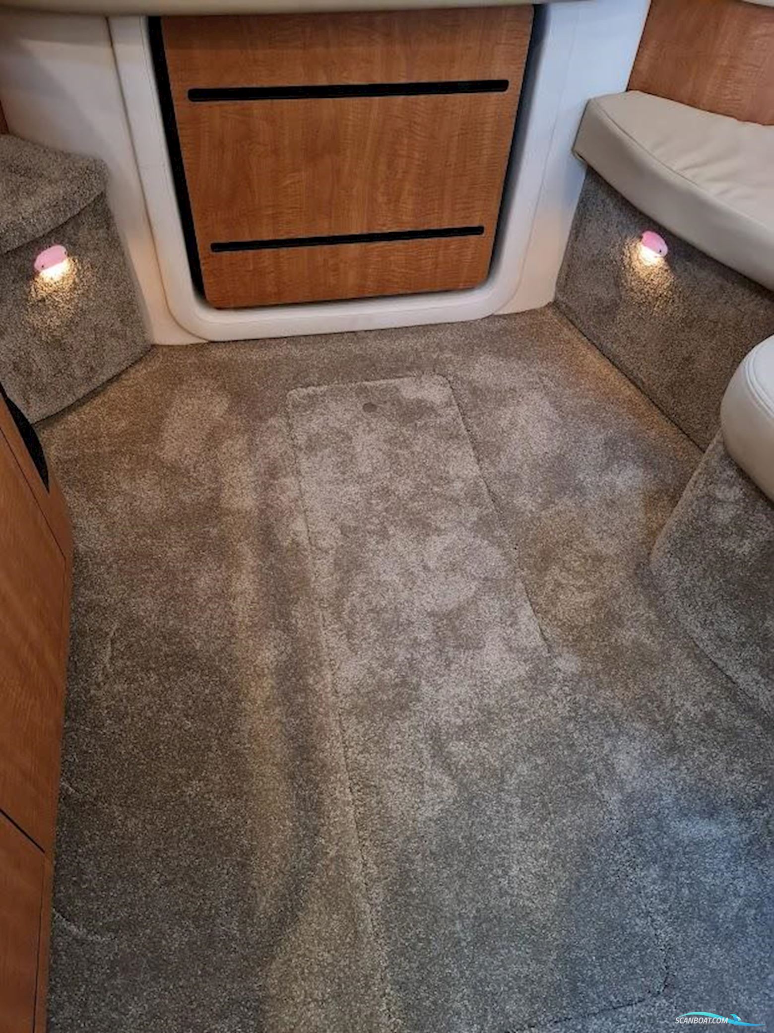 Sea Ray 375 Sundancer