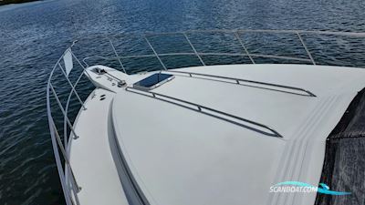 Sea Ray 410 Aft Cabin Motorboat 1987, with Michigan Motorz engine, USA