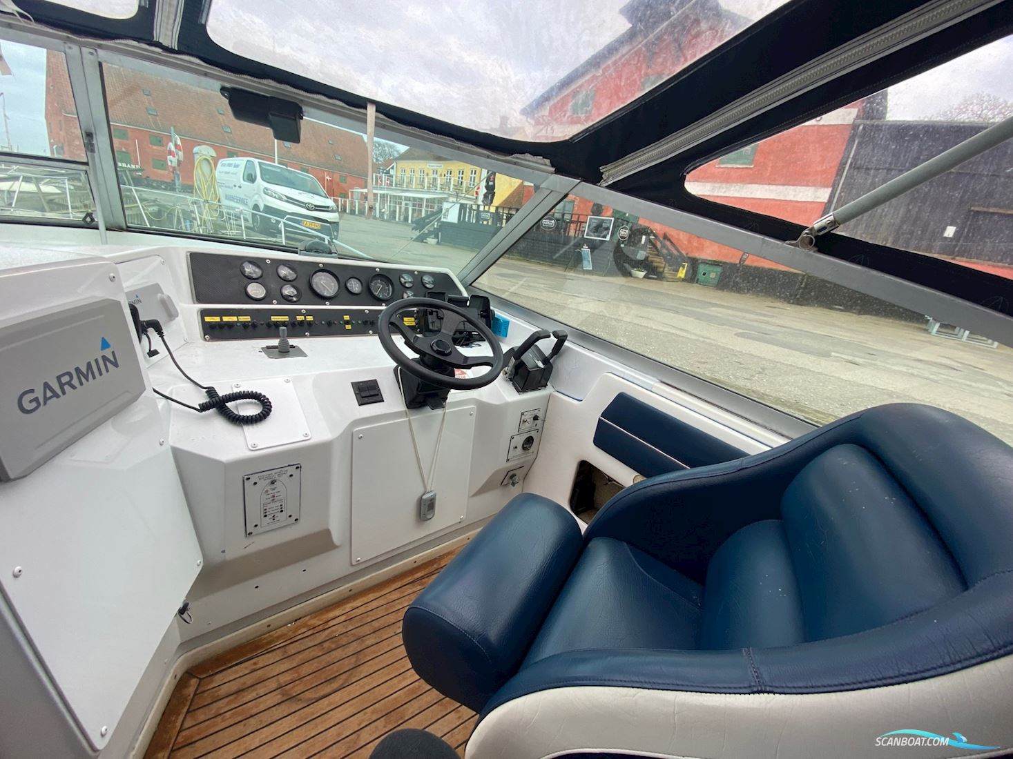 Sea Ray 420 Sundancer