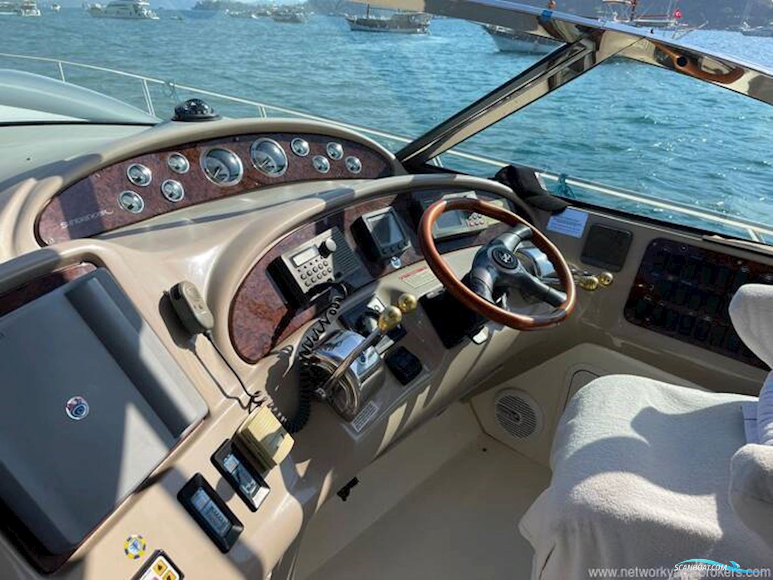 Sea Ray 460 Sundancer