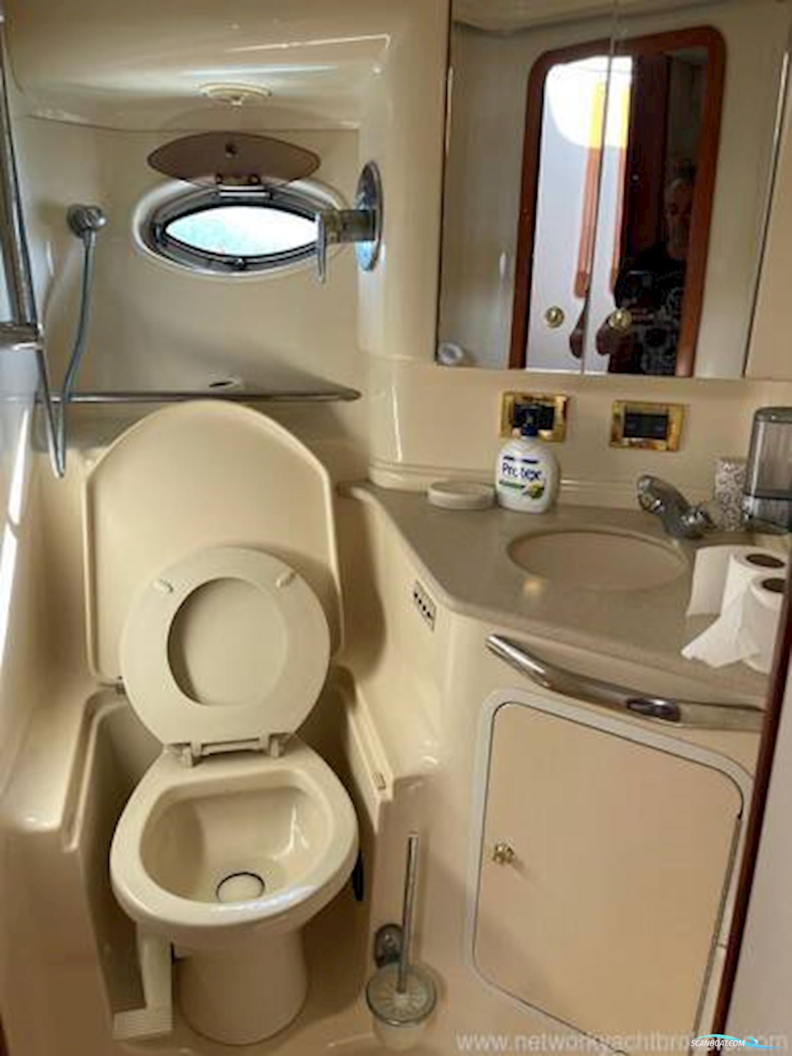 Sea Ray 460 Sundancer