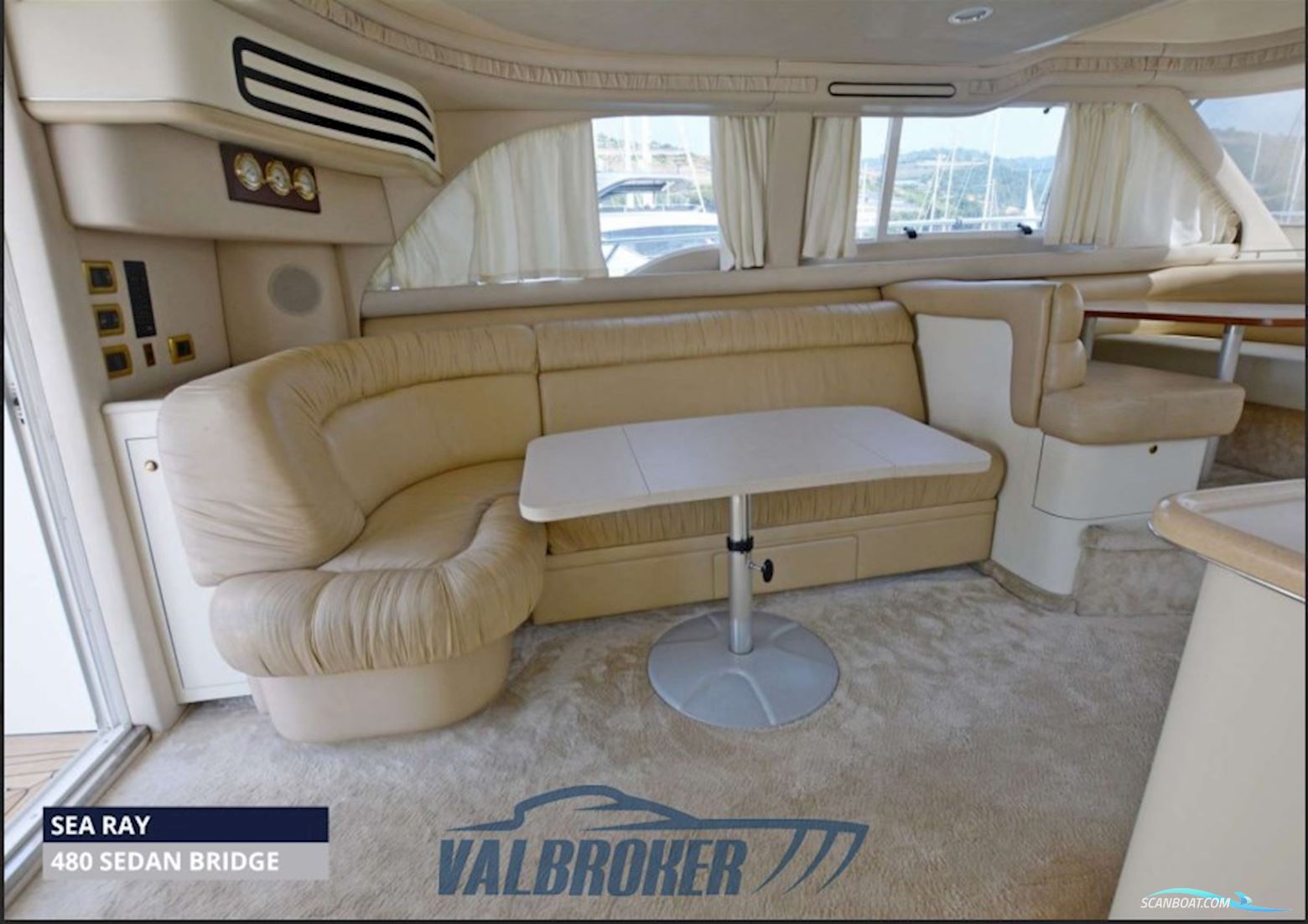 Sea Ray 480 Sedan Bridge