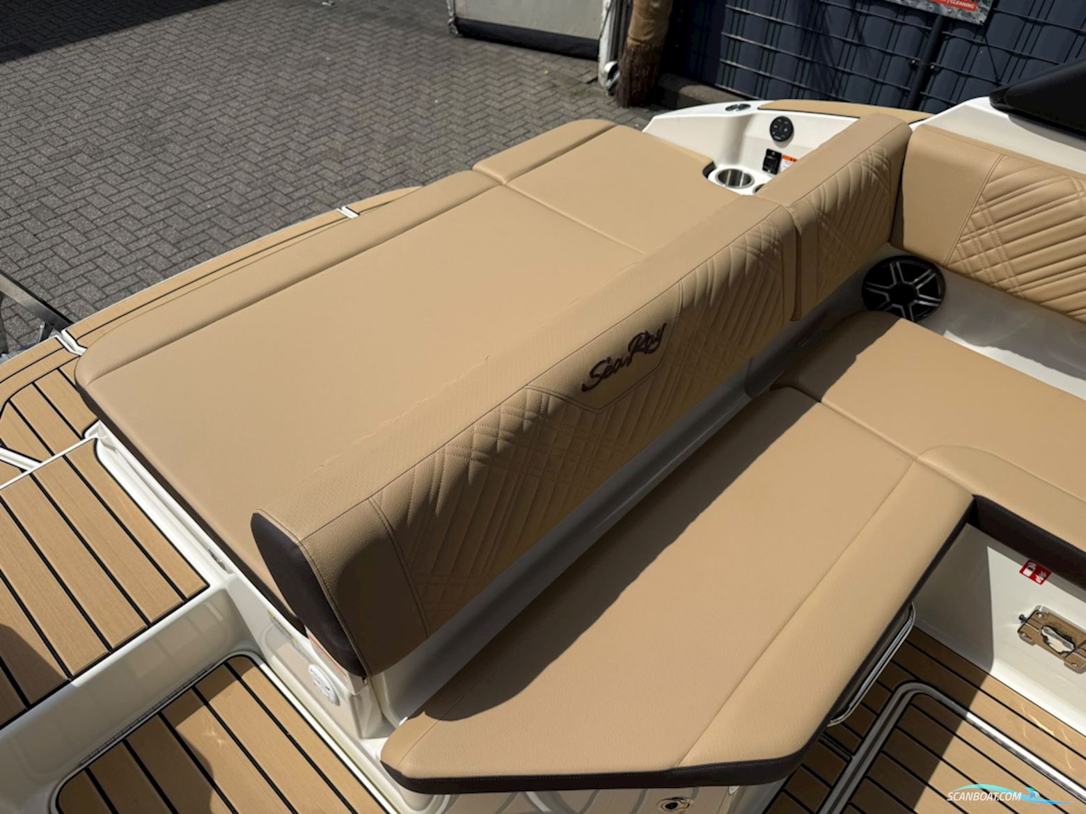 Sea Ray Sdx 230