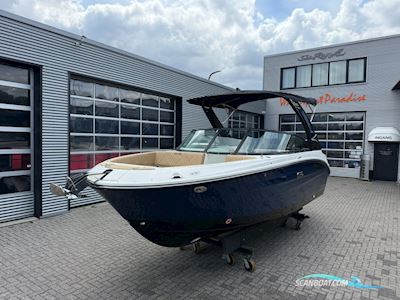 Sea Ray SDX 230 Motorboat 2027, with MerCruiser engine, The Netherlands