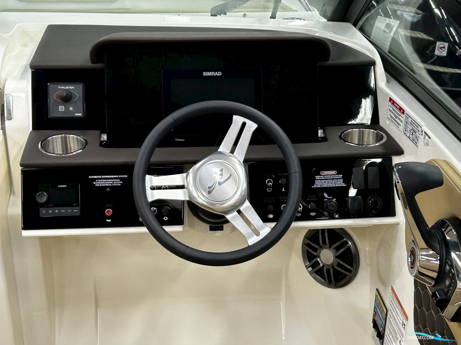 Sea Ray SDX 250 OB – SOLGT