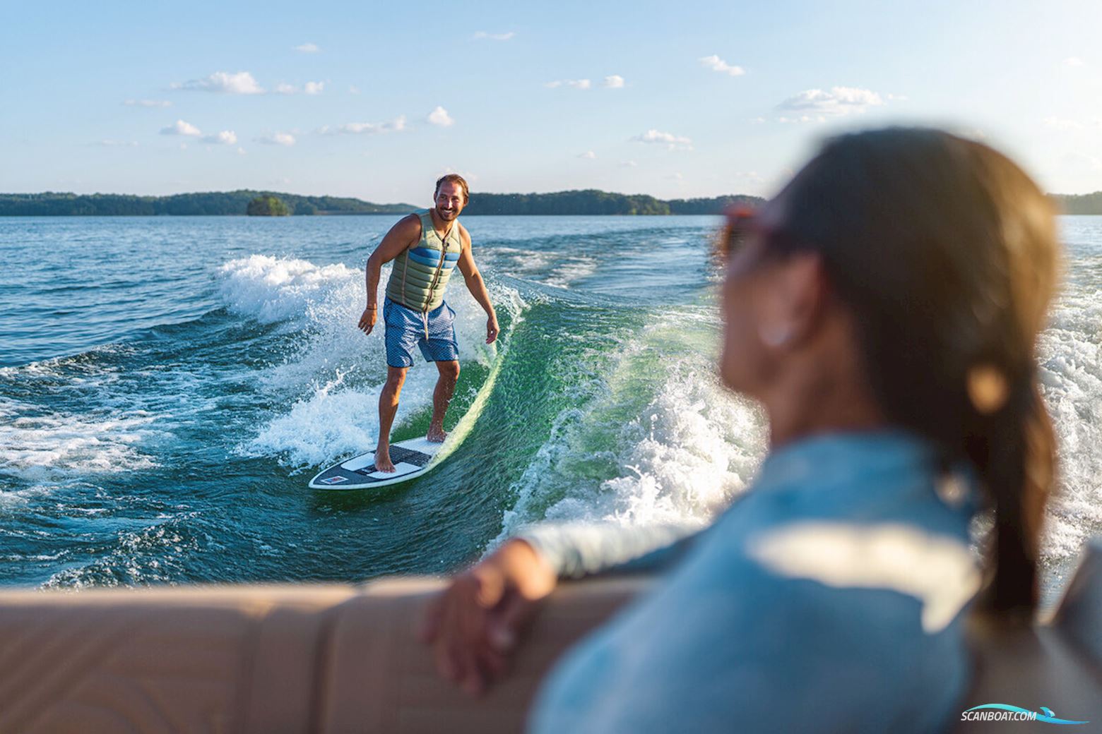 Sea Ray SDX 250 Surf