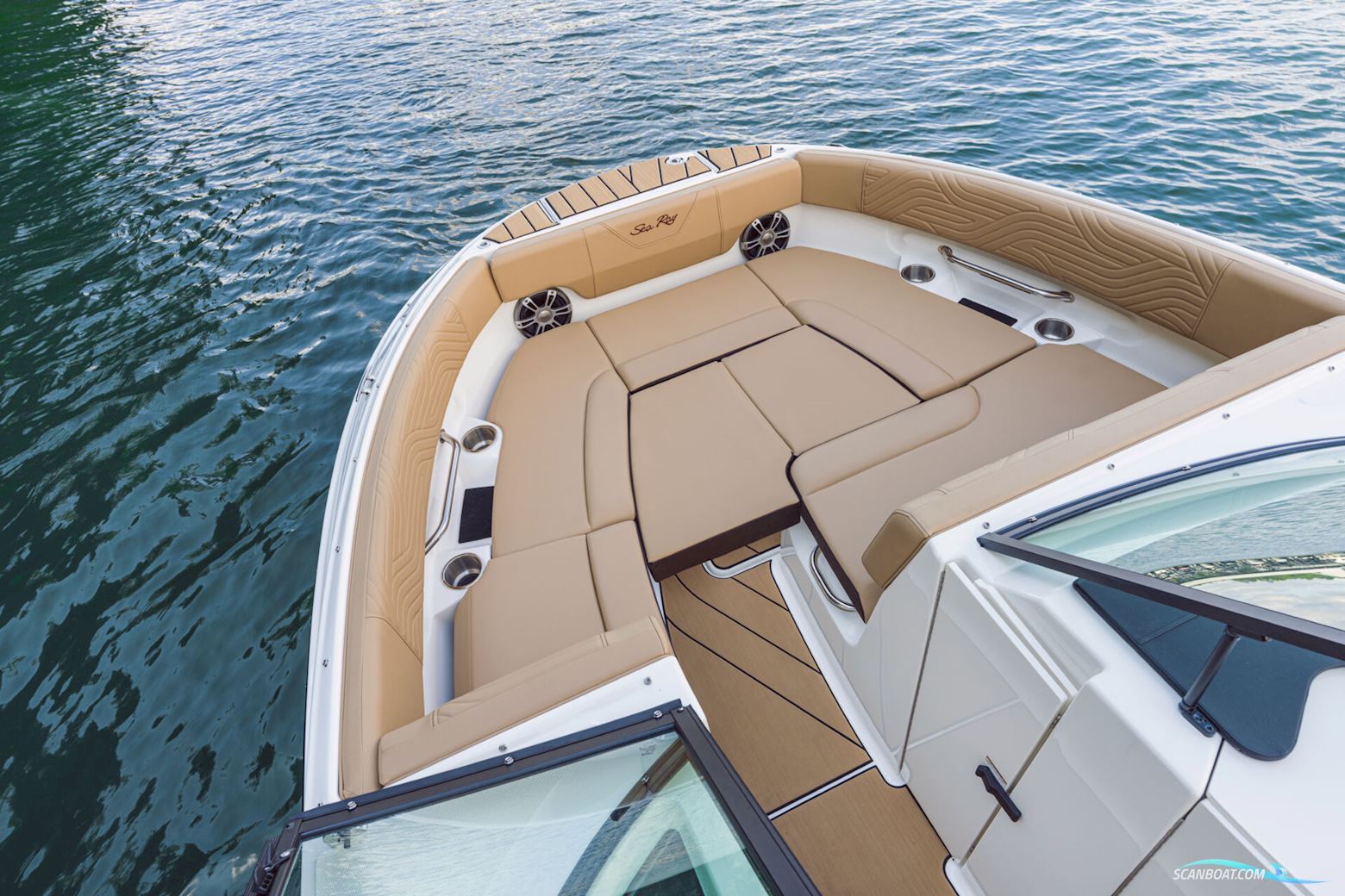 Sea Ray SDX 250 SURF