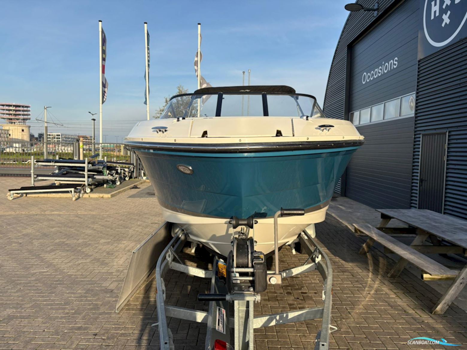 Sea Ray SLX 250
