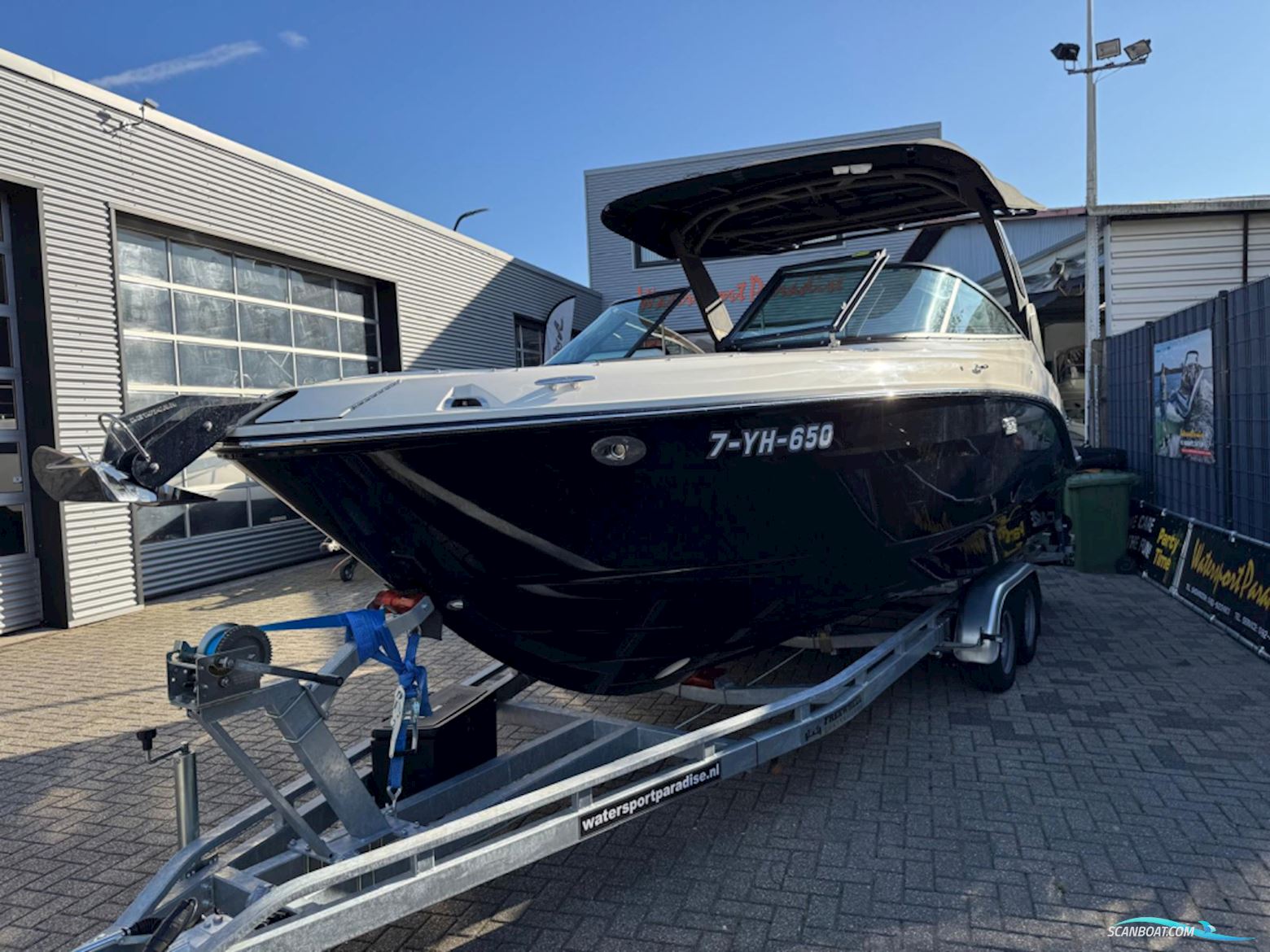 Sea Ray Slx 260 Motorboat 2026, with Mercury engine, The Netherlands