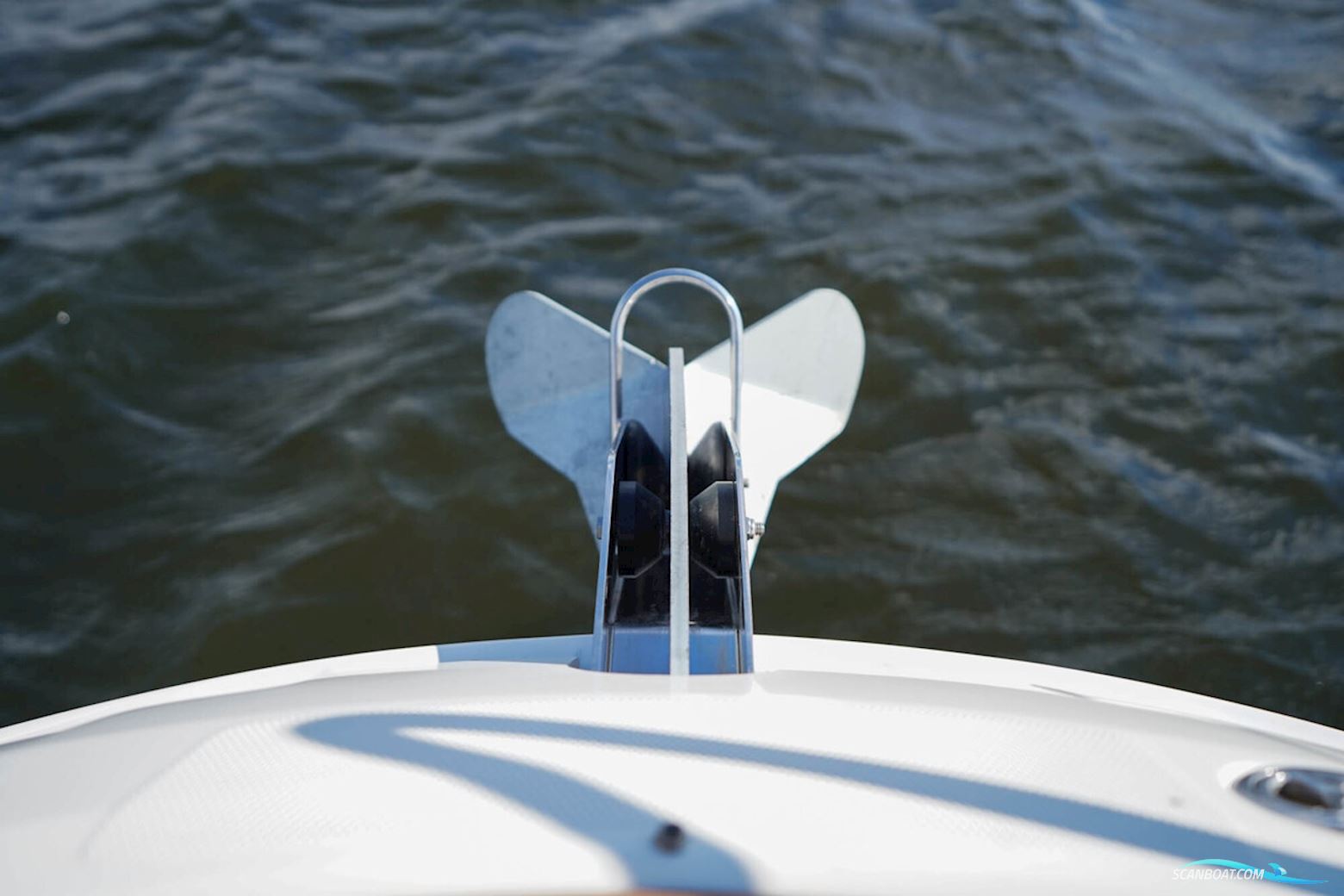 Sea Ray Sun Sport 230