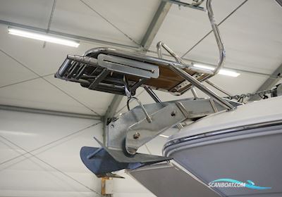 Sea Ray Sundancer 260 Motorboat 1999, with Mercruiser 7.4 V8 Mpi 330 hk, Med Sötvattenkylning engine, Sweden