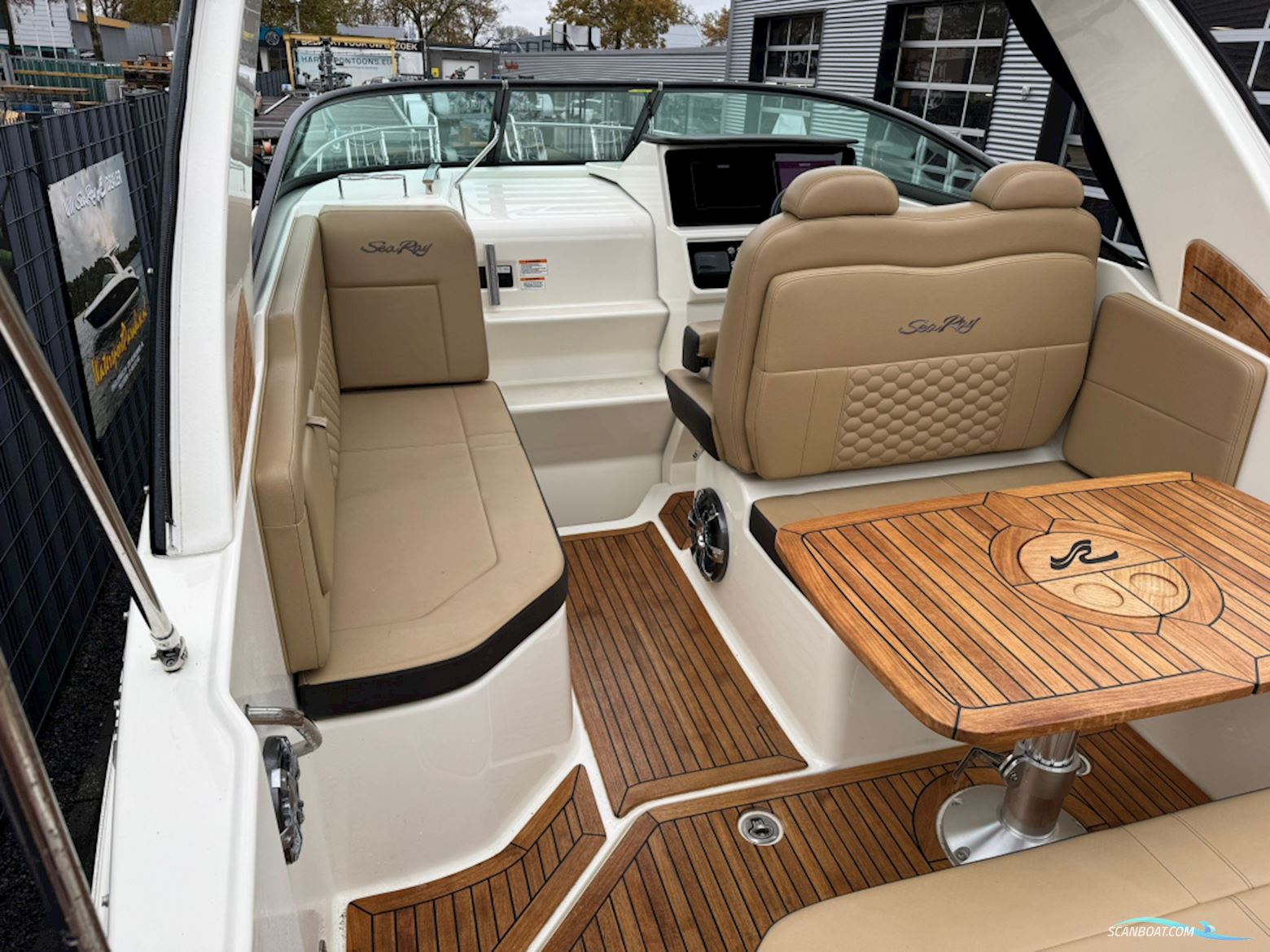 Sea Ray Sundancer 265