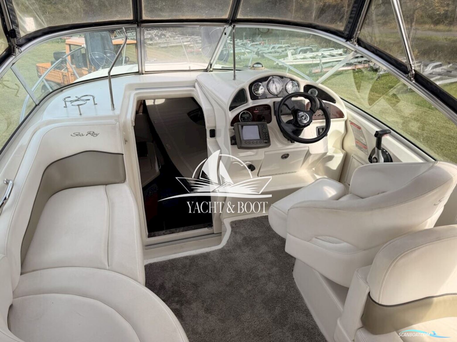 Sea Ray Sundancer 275