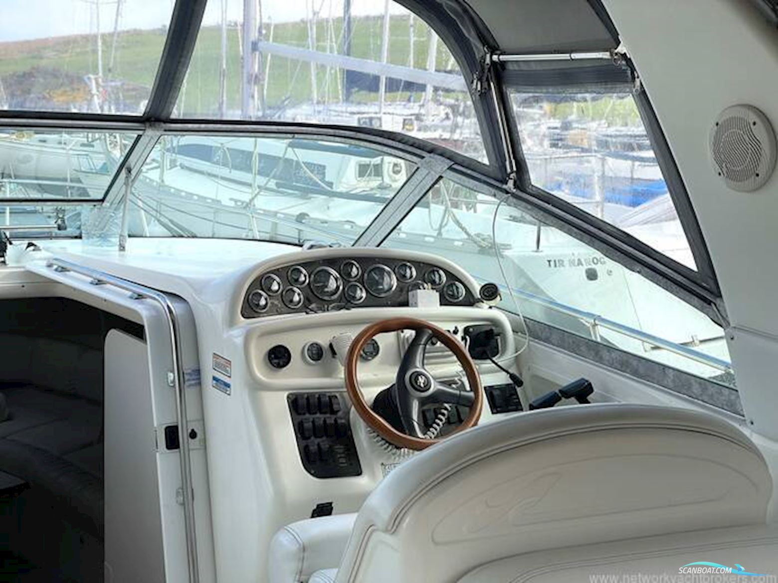 Sea Ray Sundancer 290