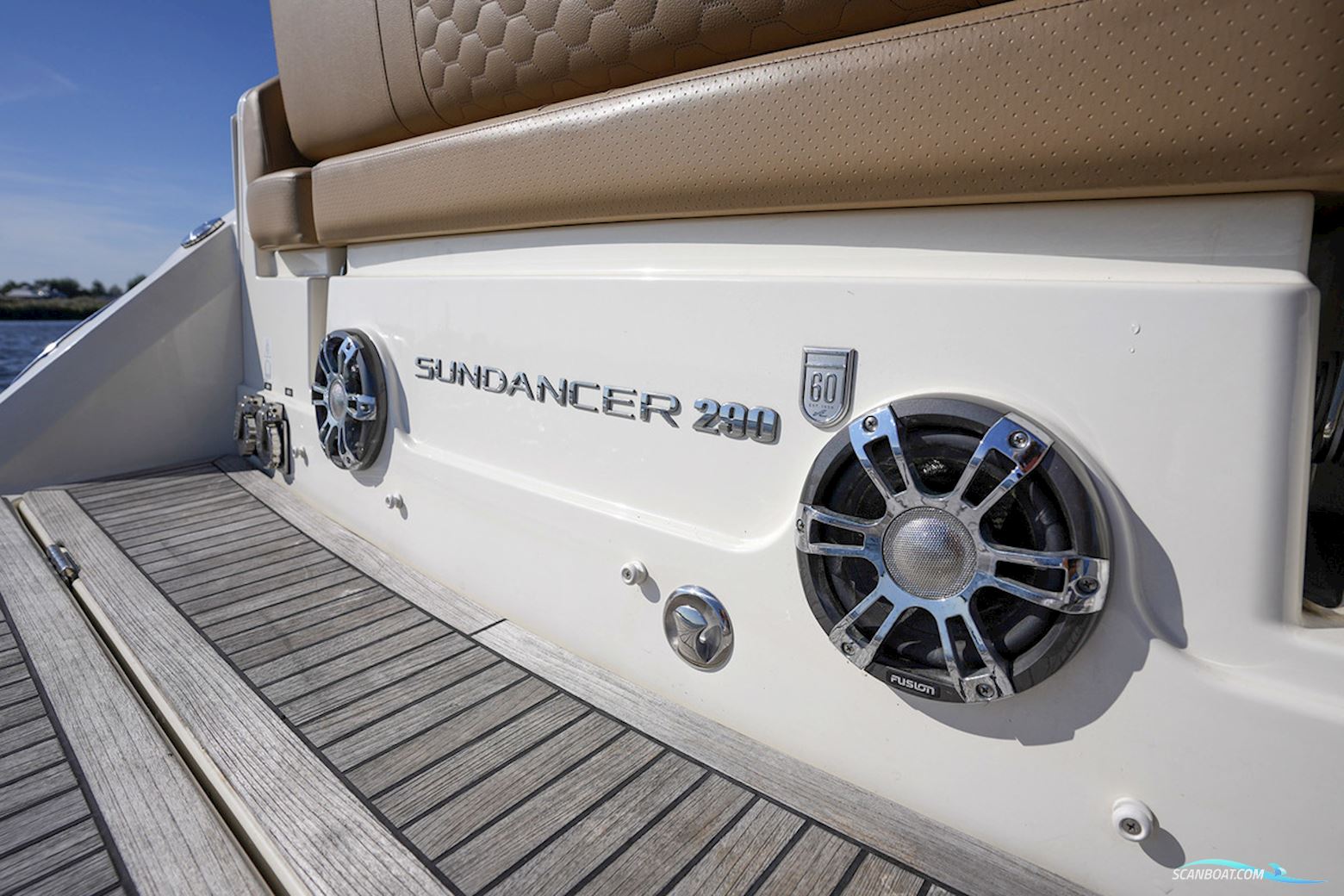 Sea Ray Sundancer 290