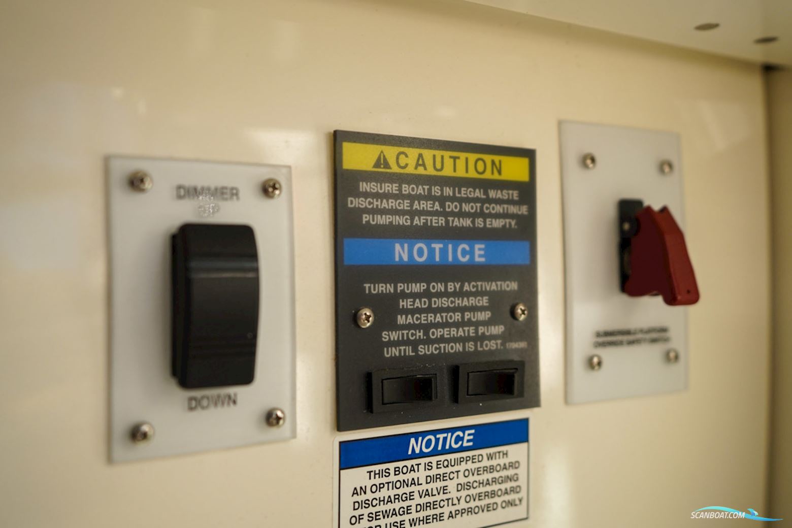 Sea Ray Sundancer 290