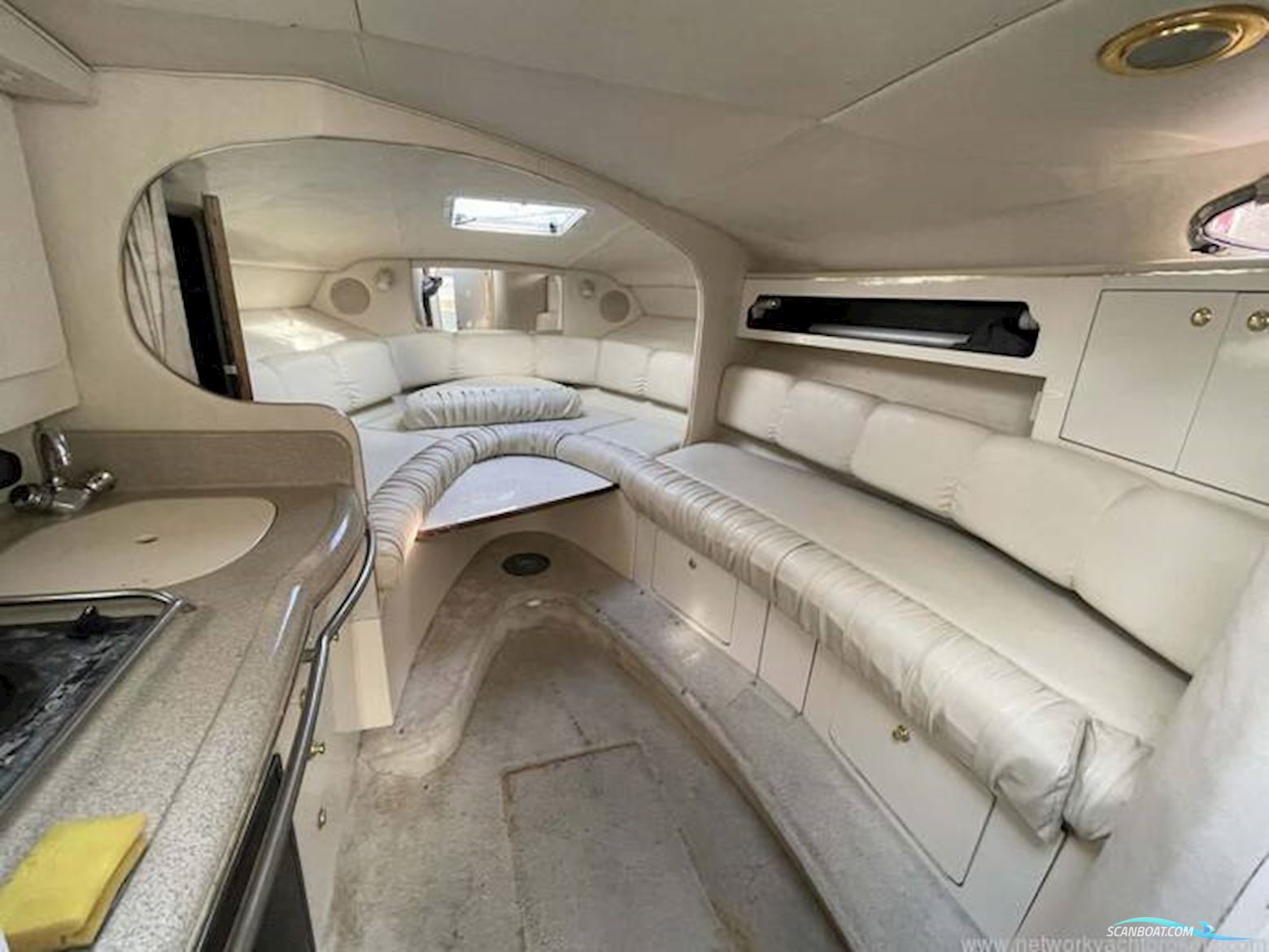 Sea Ray Sundancer 290