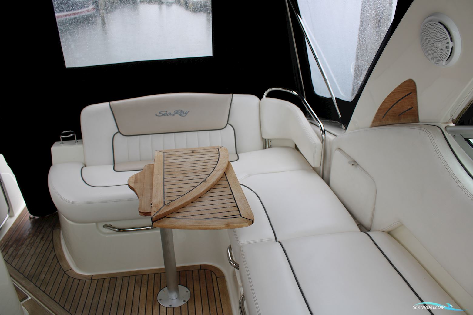 Sea Ray Sundancer 305 DA