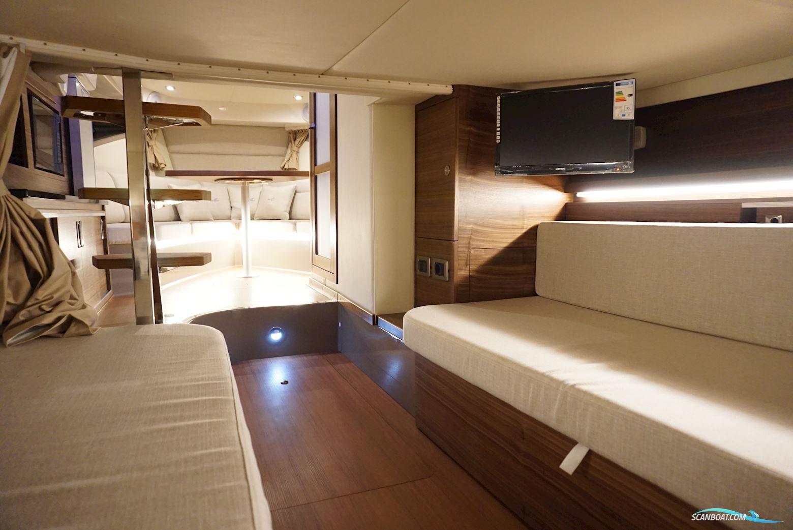 Sea Ray Sundancer 320