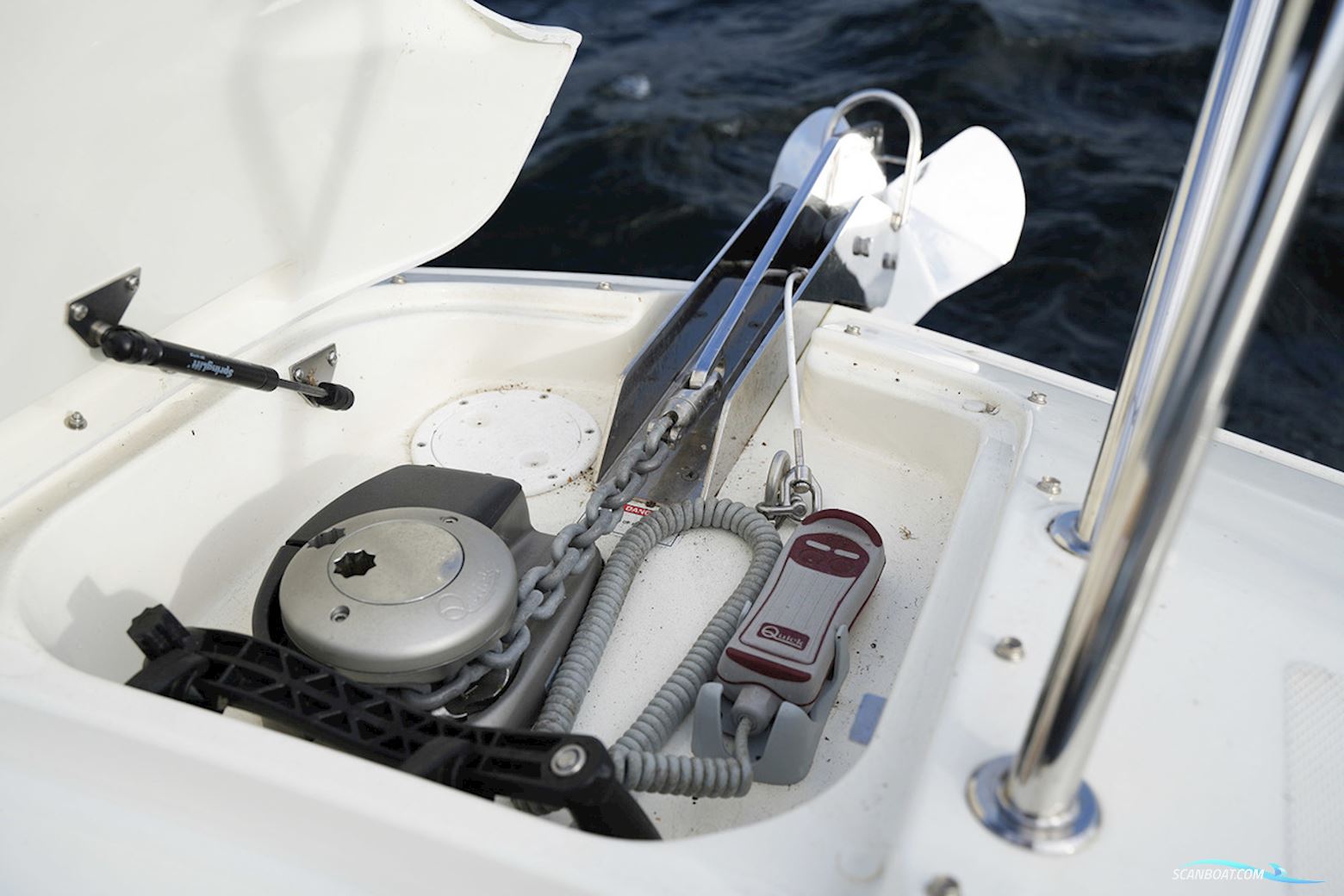 Sea Ray Sundancer 320