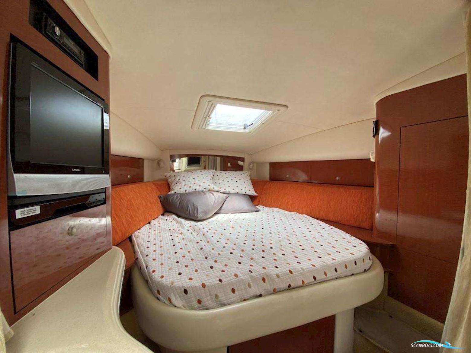 Sea Ray Sundancer 355