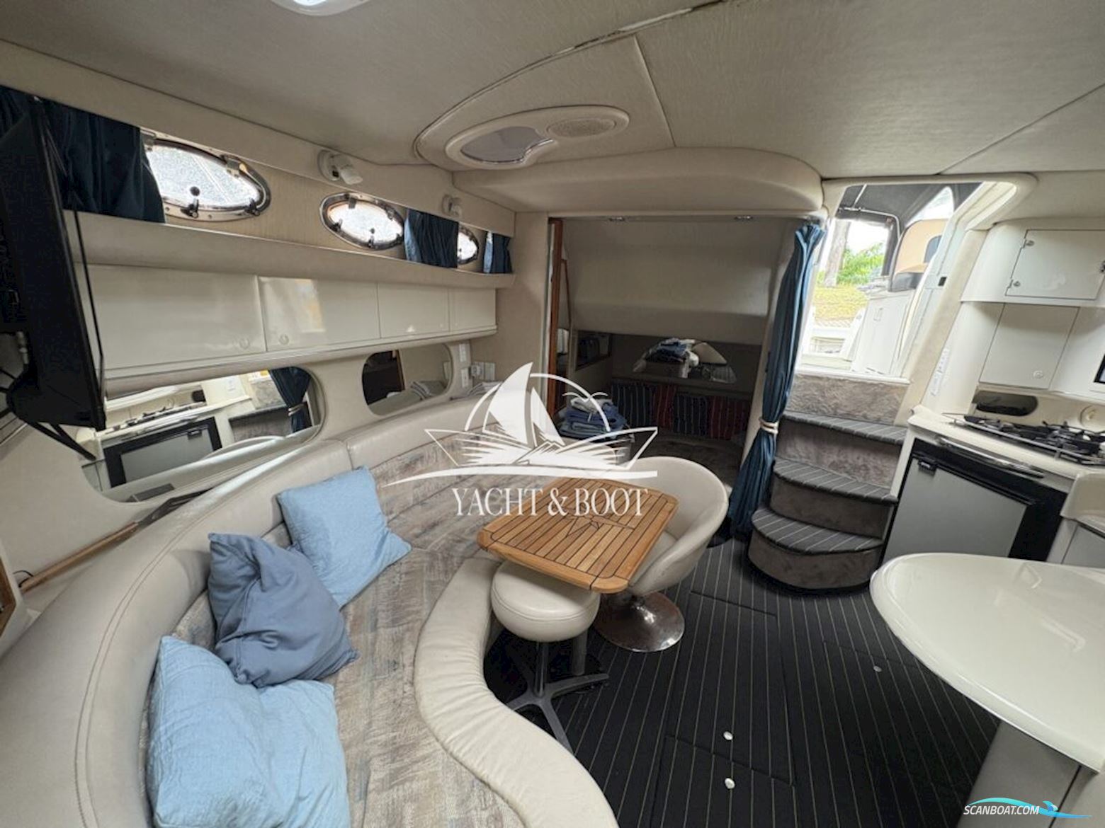 Sea Ray Sundancer 370