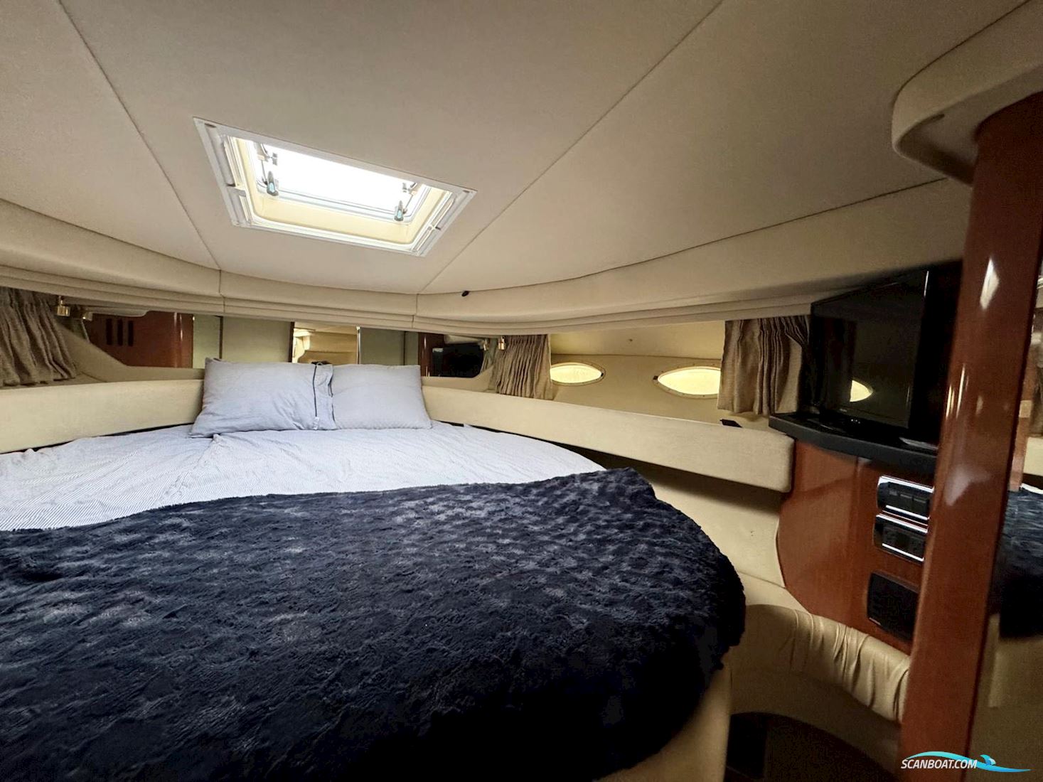 Sea Ray Sundancer 380