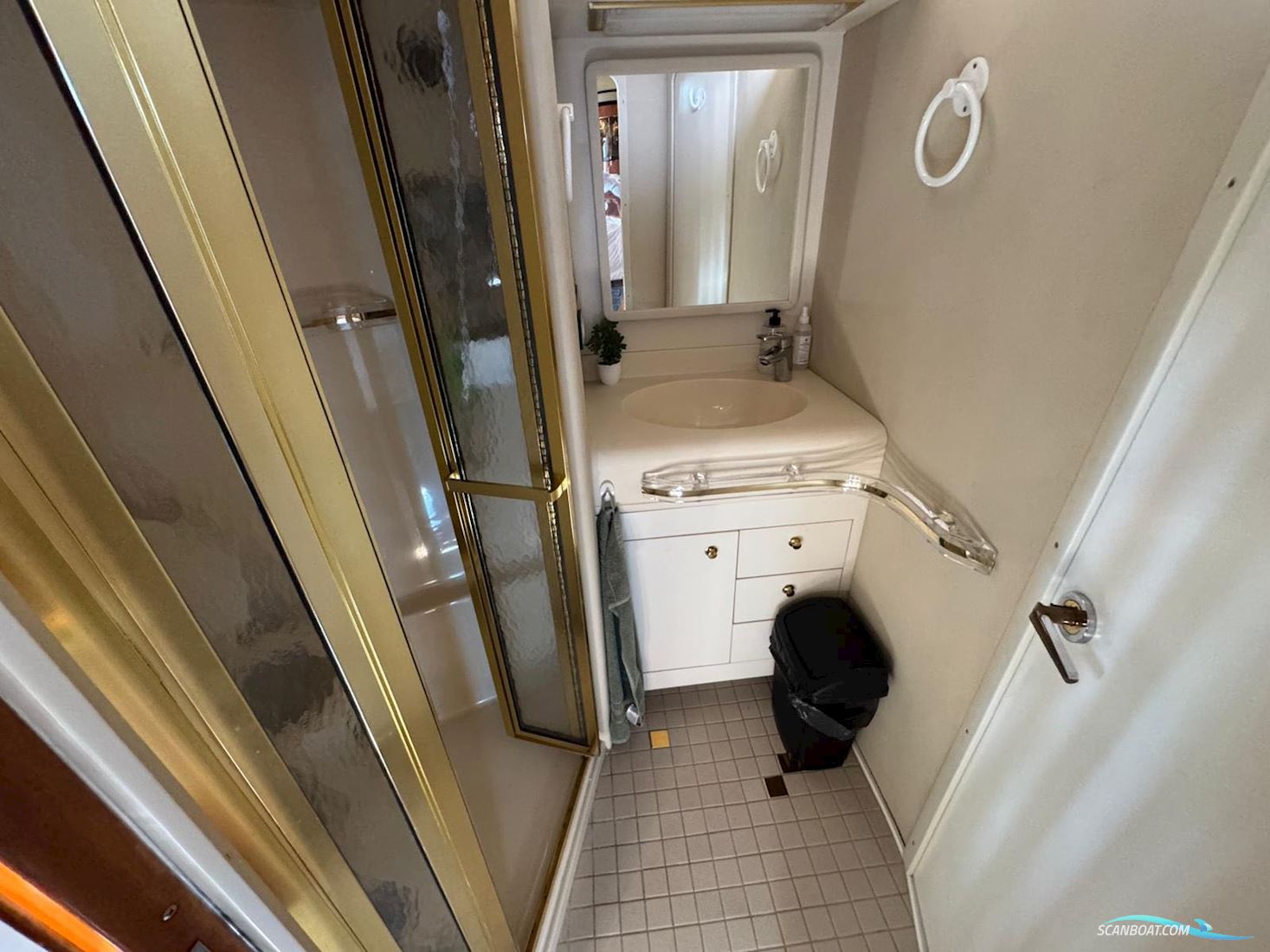 Sea Ray Sundancer 500