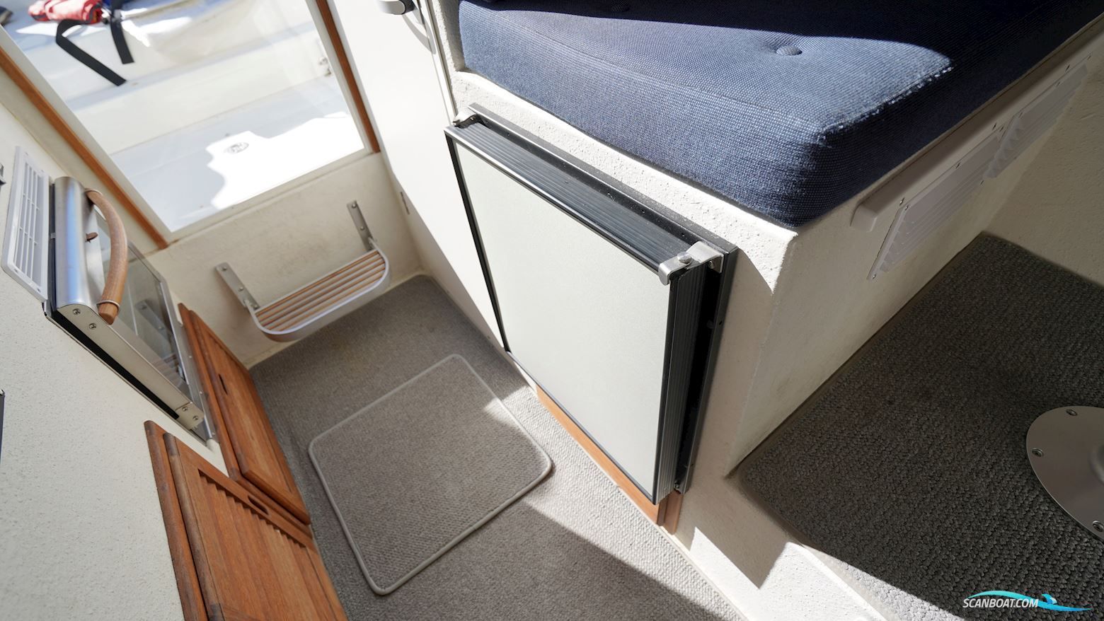 Sea Sport Explorer 2400