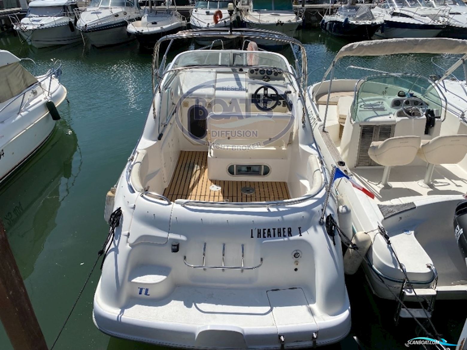 Sealine 240 Senator