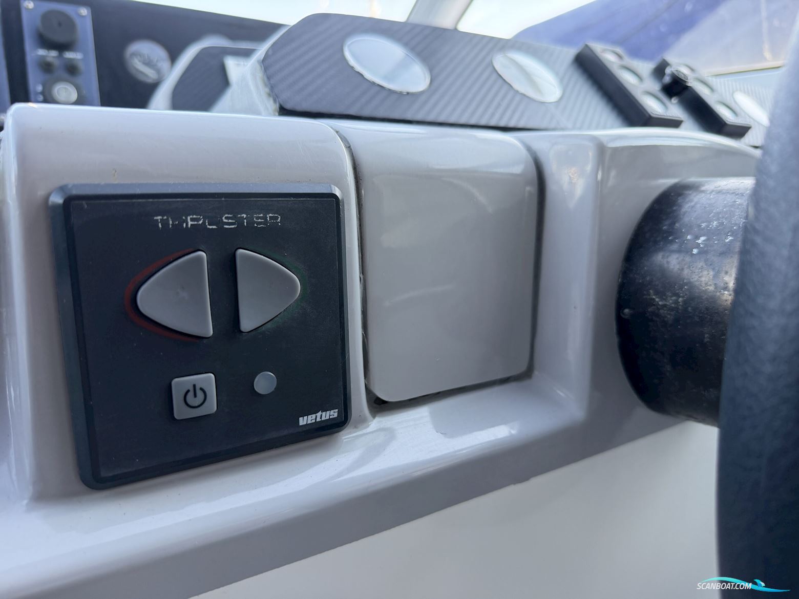Sealine 290 Ambassador