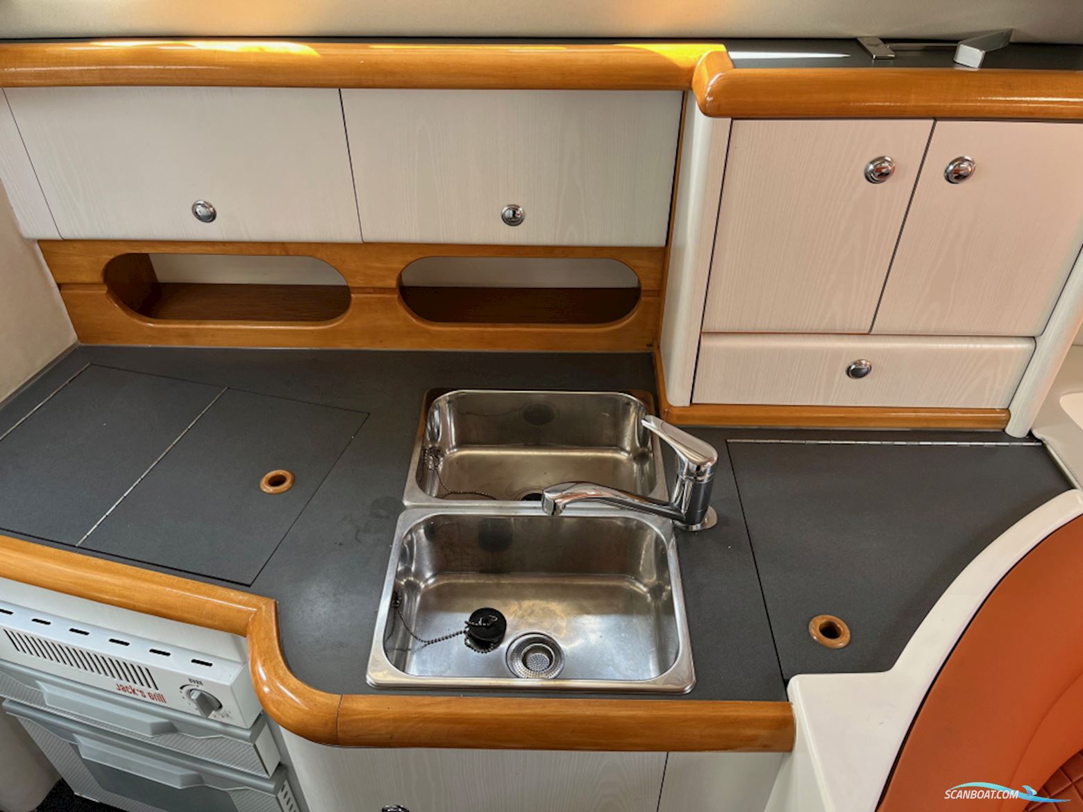 Sealine 310 Ambassador