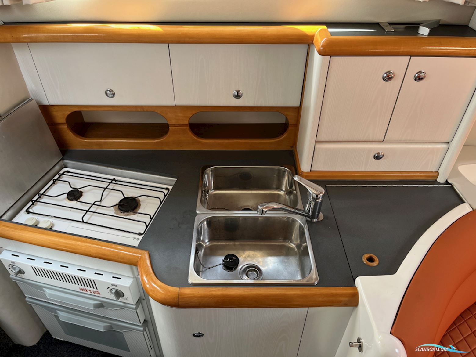 Sealine 310 Ambassador