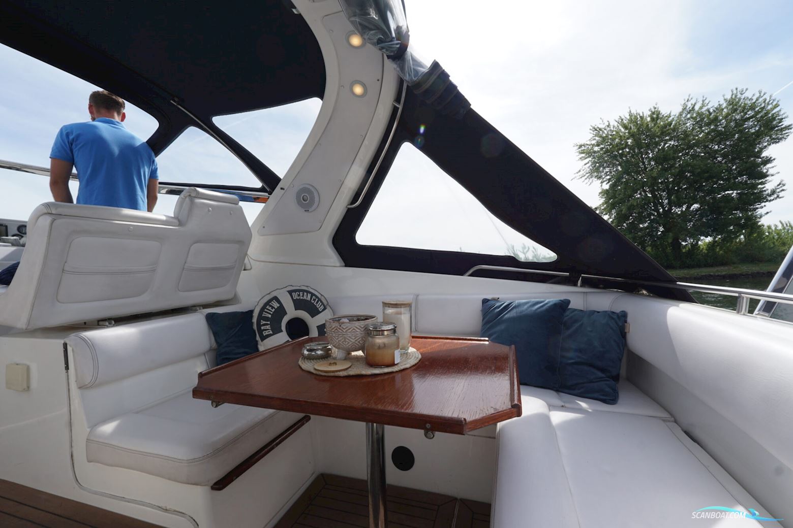 Sealine 328 Sport Bridge
