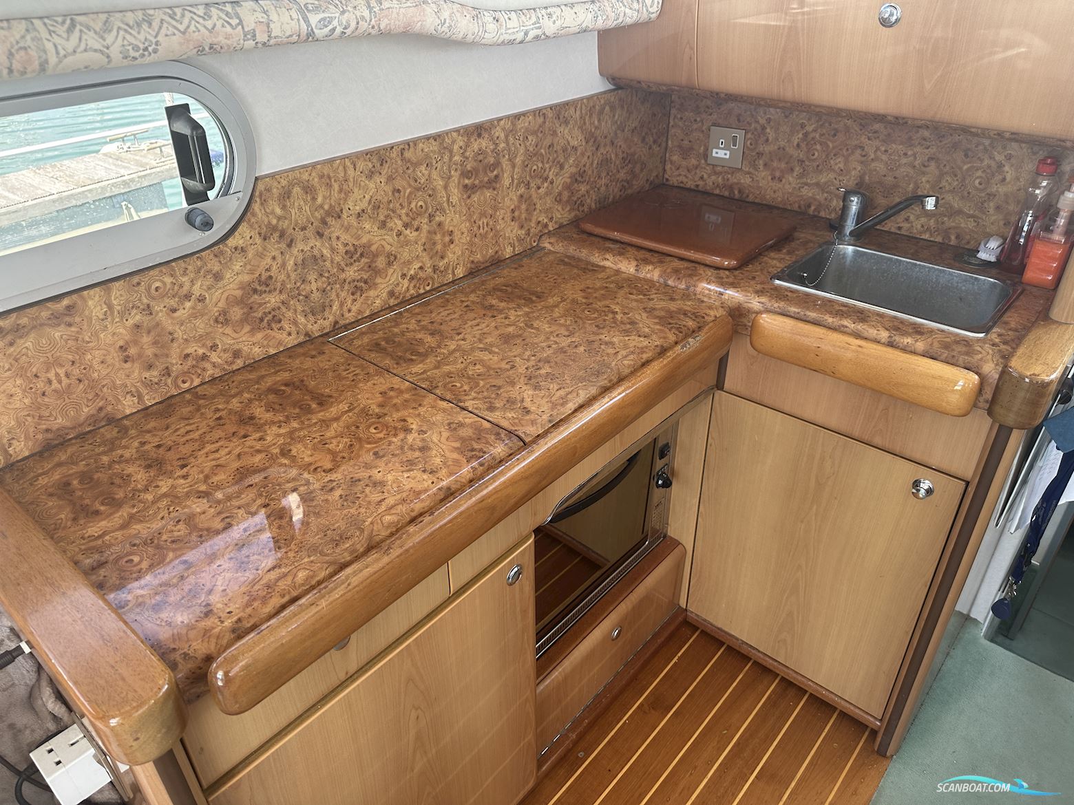 Sealine 330 Statesman